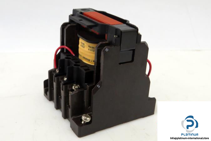 KLOCKNER-MOELLER-DIL-2-22-Contactor5_675x450.jpg