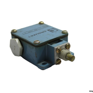 crouzet-83-790-0-limit-switch