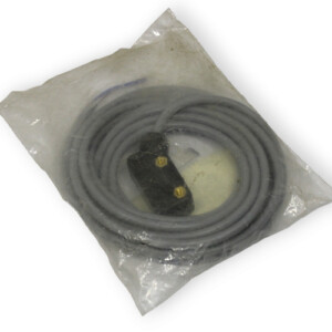 bosch-0-830-100-350-electrical-cylinder-switch-new