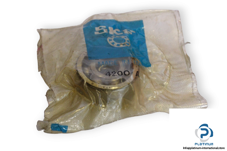 skf-4200-A-double-row-deep-groove-ball-bearing-1