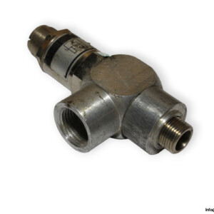 bosch-0821-302-024-pressure-regulator-used-1