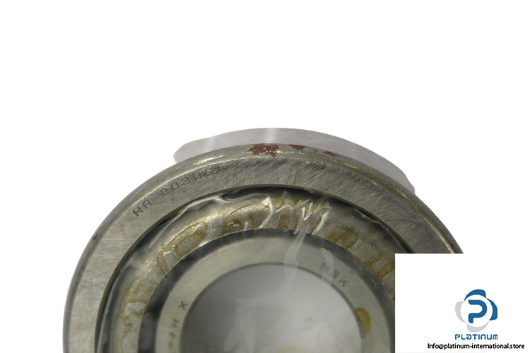 nsk-hr30306j-tapered-roller-bearing-2