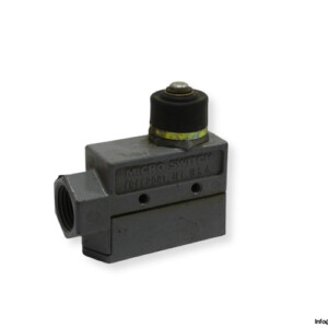 Micro BZE6-3YNP 8615 Limit Switch