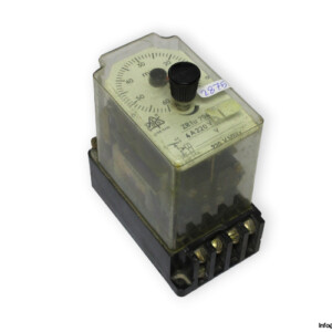 dold-ZR1U-704-A-time-relay-(used)