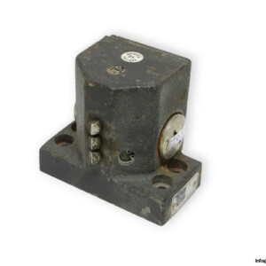 euchner-GSBF-03-D08-562-multiple-limit-switch-(used)