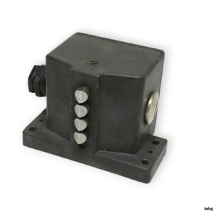 euchner-GSBF-4-D12-502-limit-switch-(used)