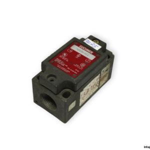 euchner-NZ1HB-511-safety-switch-(used)