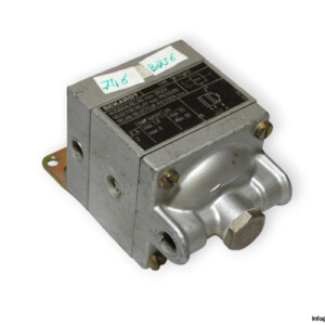 Eckardt 6191102 Pneumatic Computing Relay
