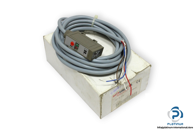 datalogic-S3-S-D12-fixed-focus-proximity-sensor-(new)
