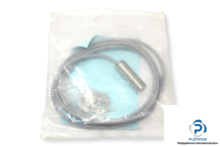 contrinex-DW-AD-703-M18-inductive-proximity-switch