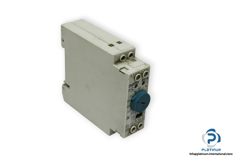 crouzet-AM2-time-delay-relay-(used)