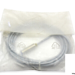 festo-SIEN-M128-PS-K-L-inductive-proximity-sensor