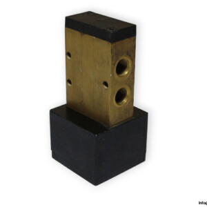 pneumax-234_2.32.13.1-pneumatic-valve-used