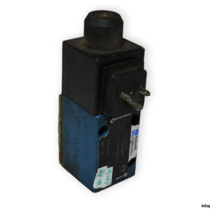 Rexroth-R900909559-directional- Spool-valve-used