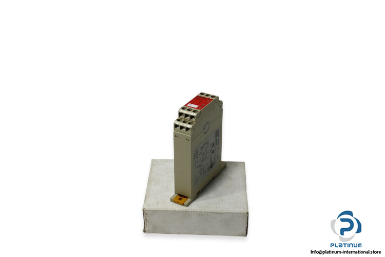 omron-G9S-2002-DC24V-safety-relay-unit