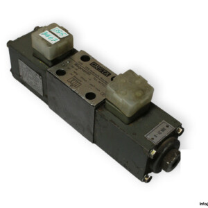 Orsta-TGL-26-223_60-solenoid-operated-directional-valve-with-solenoid-coil-(used)