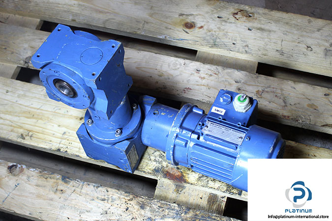 bege-7AA63M04-gearmotor-used