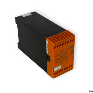 dold-BD5987.03_001-safety-gate-relay-(used)