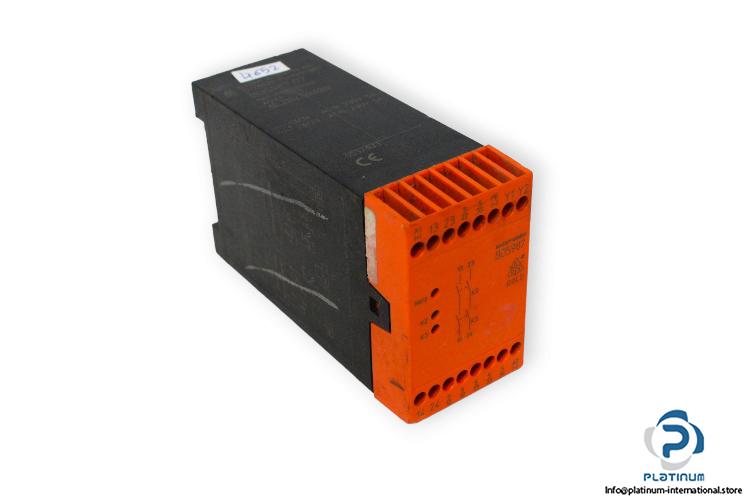 dold-BD5987.02-emergency-stop-module-(used)