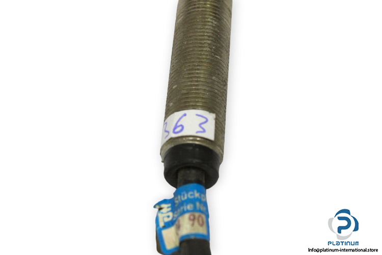 pepperl-fuchs-NJ2-12GM-WS-inductive-sensor-used-4