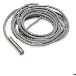 baumer-IFR-06.26.35_L-inductive-sensor
