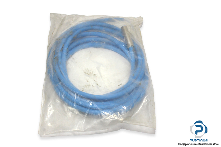 baumer-IFR-06.82.05_K193-inductive-sensor