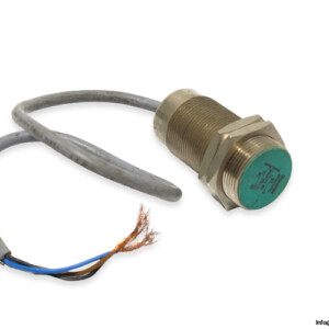 baumer-IFR-30.24.35-inductive-sensor
