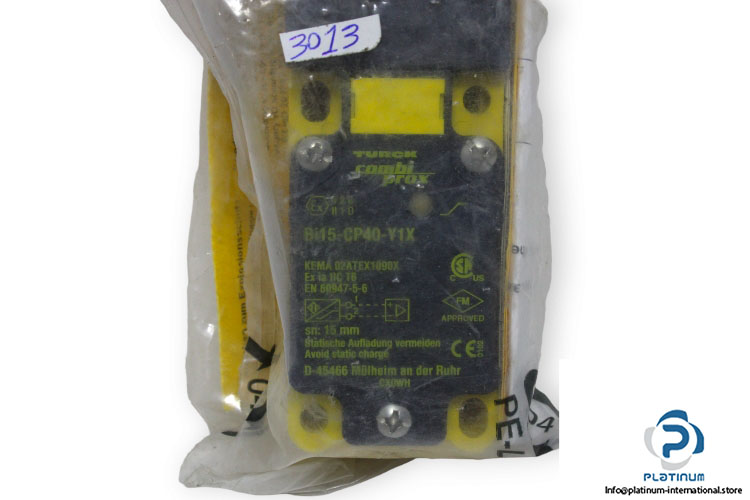 turck-BI15-CP40-Y1X-inductive-sensor-(new)-2