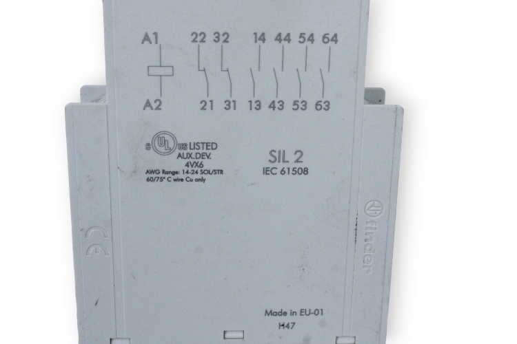 finder-7S.16.9.024.0420-modular-relays-(used)-1