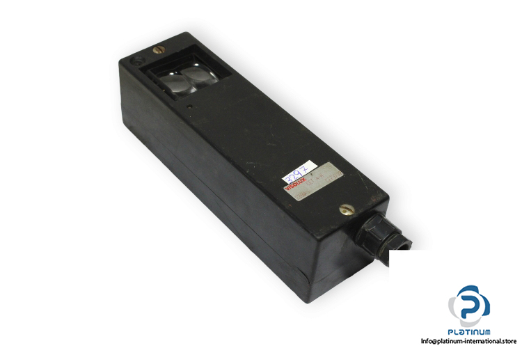 visolux-CET-4-H-photoelectric-sensor-used