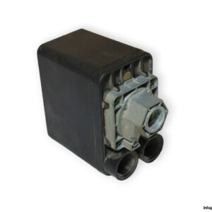 telemecanique-XMP-pressure-switch-used