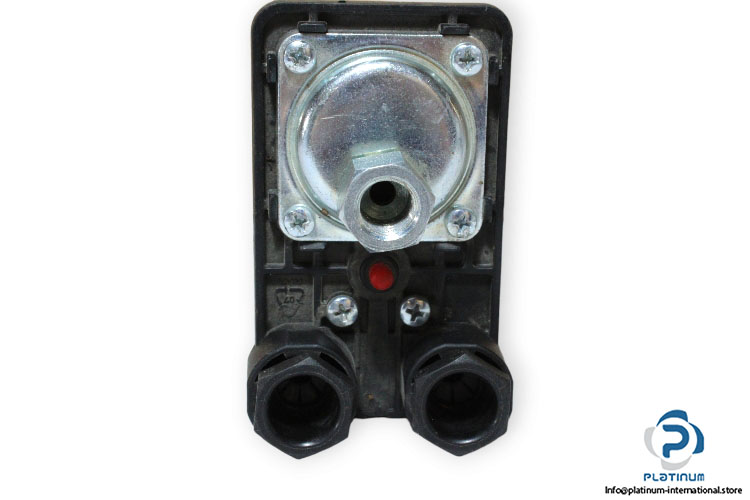 caleffi-pmr_5eu-pressure-switch-used-2