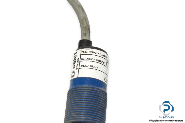 selet-ocv81_dc3no-diffuse-sensor-2