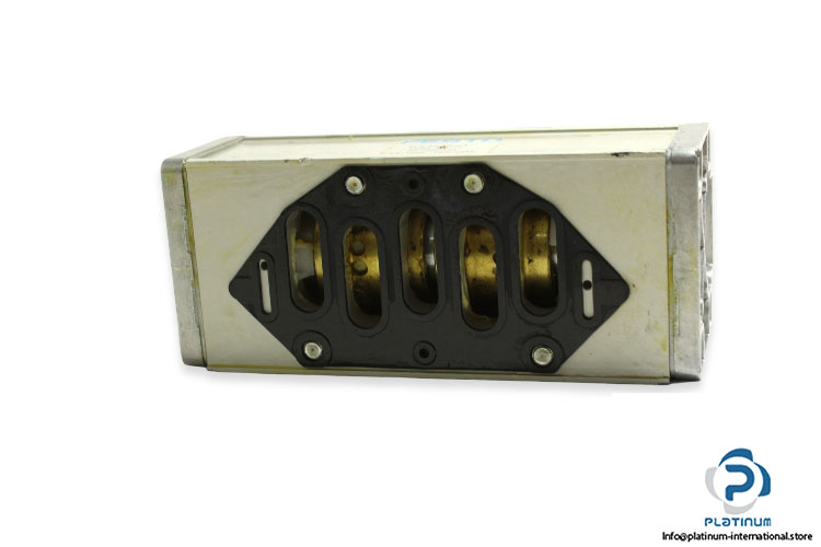 festo-12463-pneumatic-valve-1