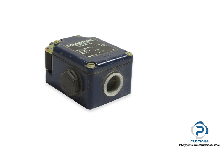 schmersal-tk-015-11y-limit-switch-1