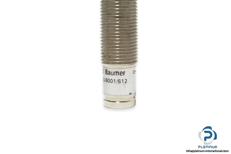 baumer-iwa-12u9001_s12-inductive-sensor-3