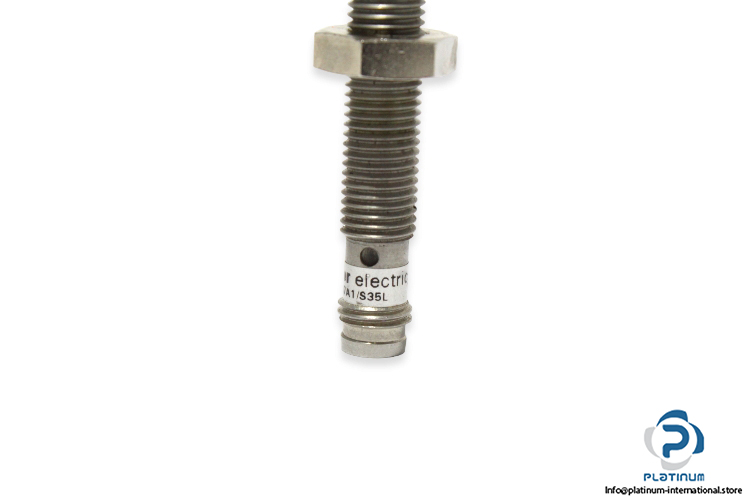 baumer-ifrm-08p37a1_s35l-inductive-proximity-sensor-4