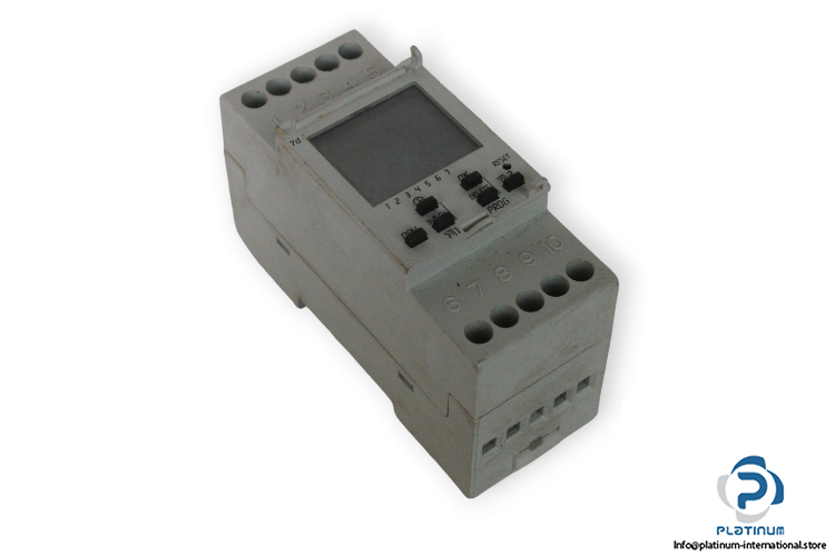 sesam-systems-CPU-35-W2U-LCD-digital weekly-timer-(used)