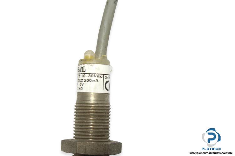 selet-beg12_4nfaml-inductive-sensor-4