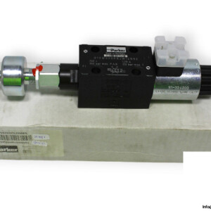 Parker-D1VW020HNJW14N92-directional-control-valve-(new)