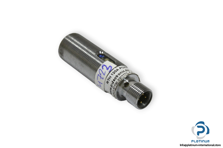pulsotronic-RTH-120A-PO_M12-photoelectric-diffuse-sensor-used