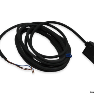 Omron E3S-AD31 Photoelectric Diffuse-Reflective Sensor