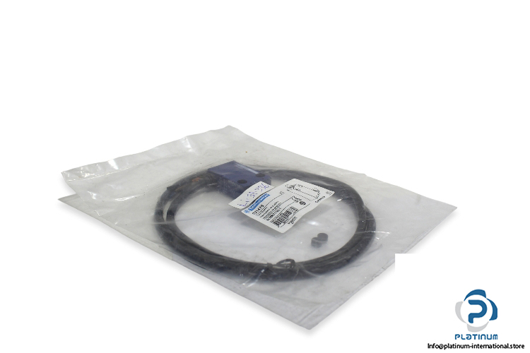 telemecanique-XCMN2110L1-limit-switch