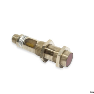 baumer-FPAM-18P5398_S14-photoelectric-retro-reflective-sensor