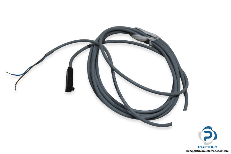 camozzi-CST-220-09R-magnetic-proximity-switch