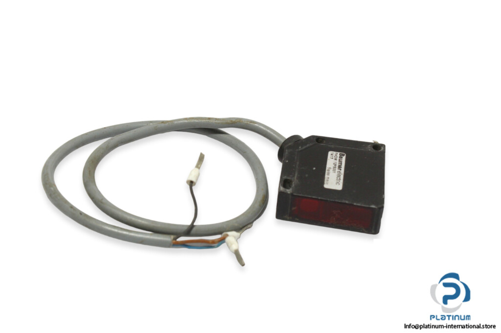 Baumer Fhdm 12P5001 Diffuse Sensor