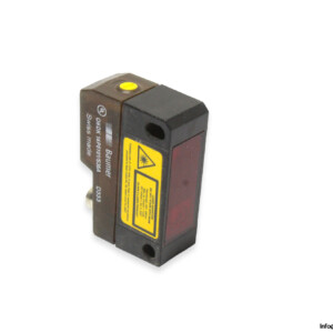 baumer-OHDK-14P5101_S35A-diffuse-sensor