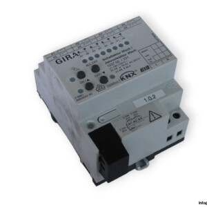 Gira 1037 00 / I01 Gear Roller Blind Control