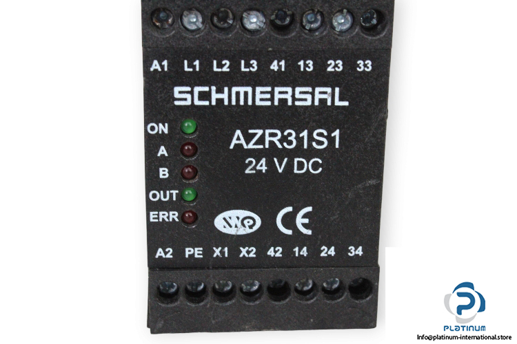 Schmersal-AZR31S1-safety-relay-(used)-1