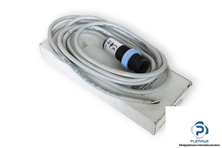 datasensor-S5-5-C10-30-short-distance-diffuse-proximity-sensor-new